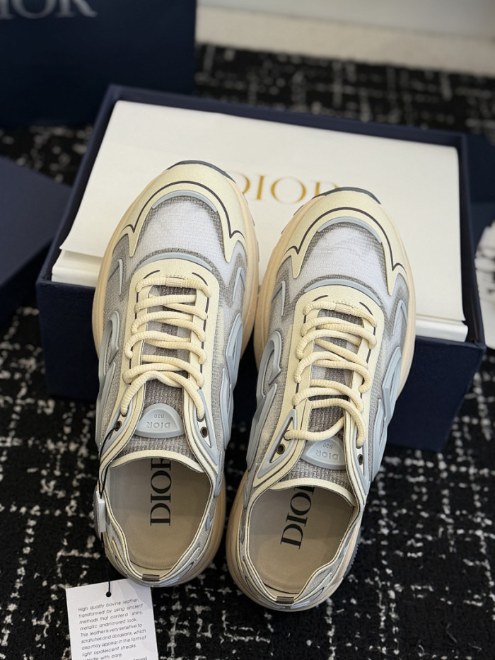 D1OR B30 SNEAKER