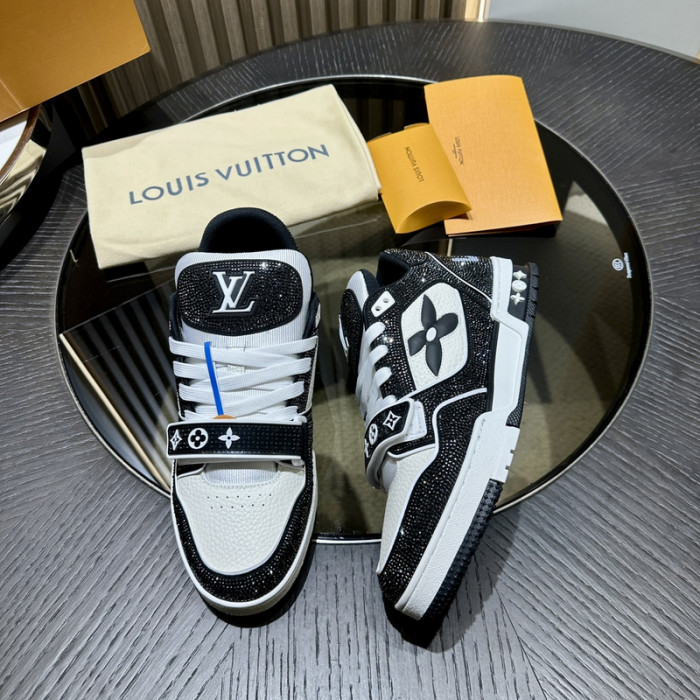 LOU1VTON SNEAKER (crystal)