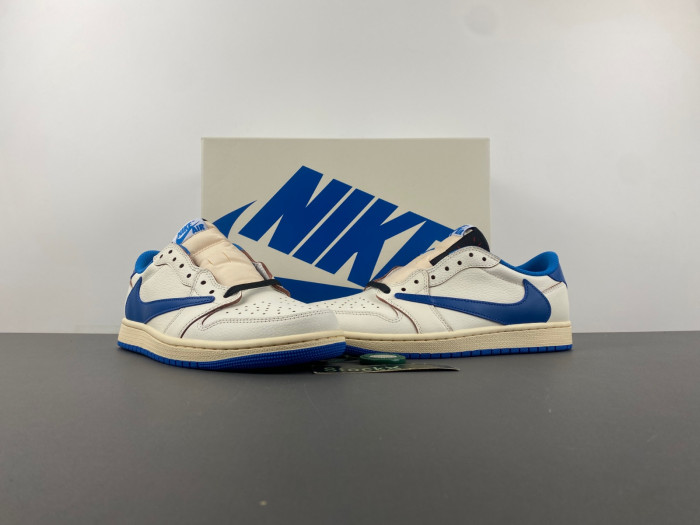 Travis Scott x Air Jordan 1 Low OG DM7866-104