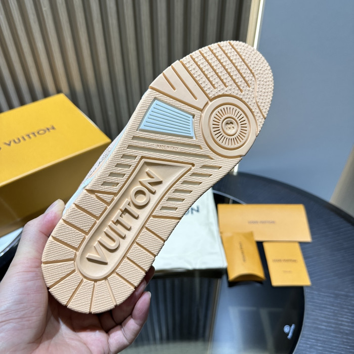 LOU1VTON SNEAKER