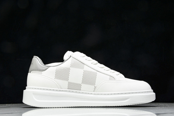 LOU1VTON SNEAKER