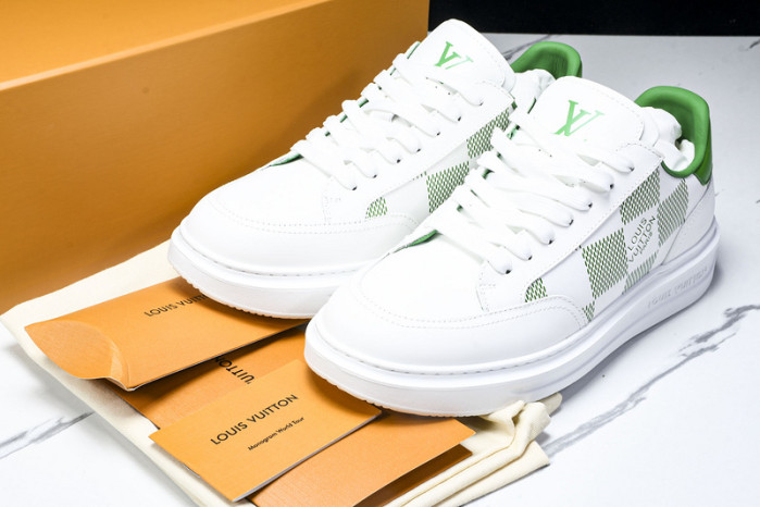 LOU1VTON SNEAKER