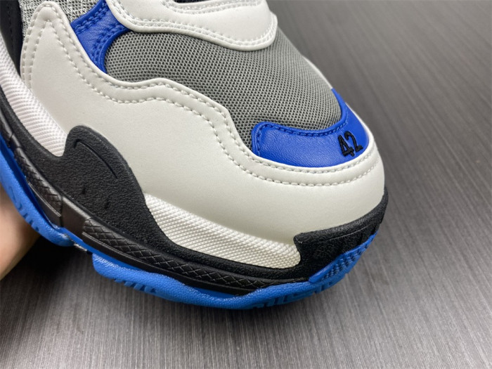 blc* triple s trainer