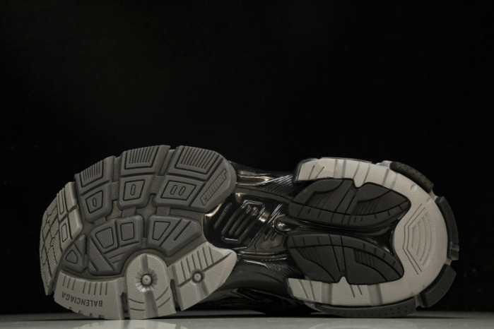BLCG RUNNER SNEAKER