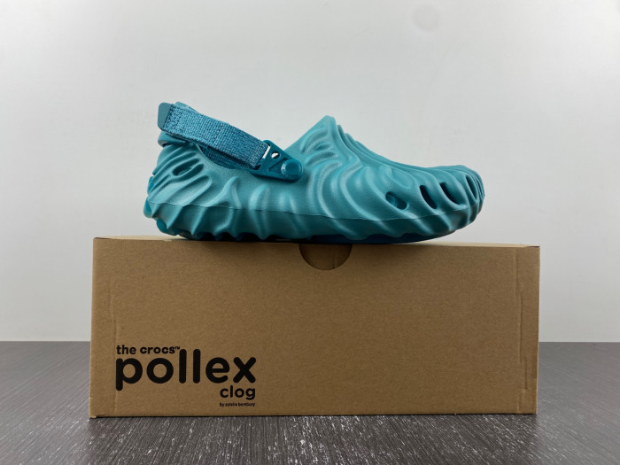 Cr*0*s pollex clog by salehe bembury urchin
