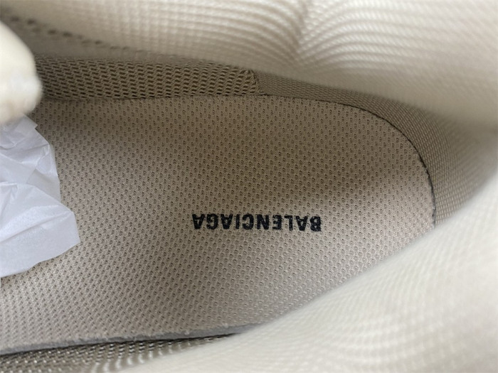 blc* triple s trainer