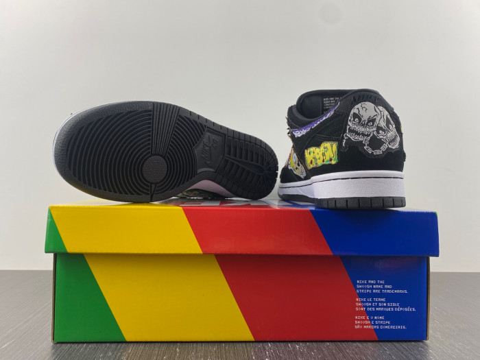 neckFa*e x nike sb dunk low dq4488-001