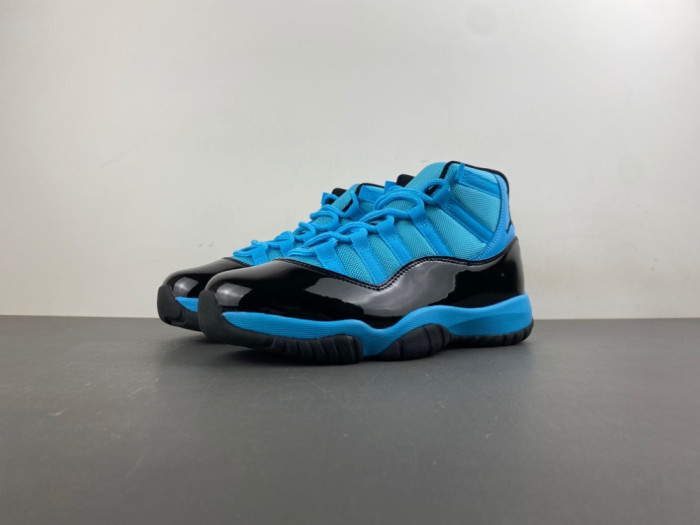 Air Jordan 11 CT8012-440
