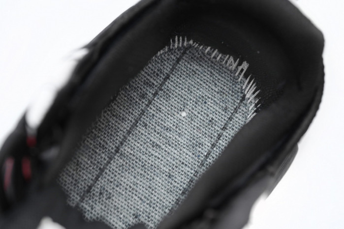 belanciaga Track 2 Sneaker Military Black White Red 568614 W2GN3 6000