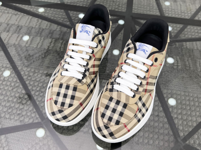 Bur*berry Check Terrace Sneakers
