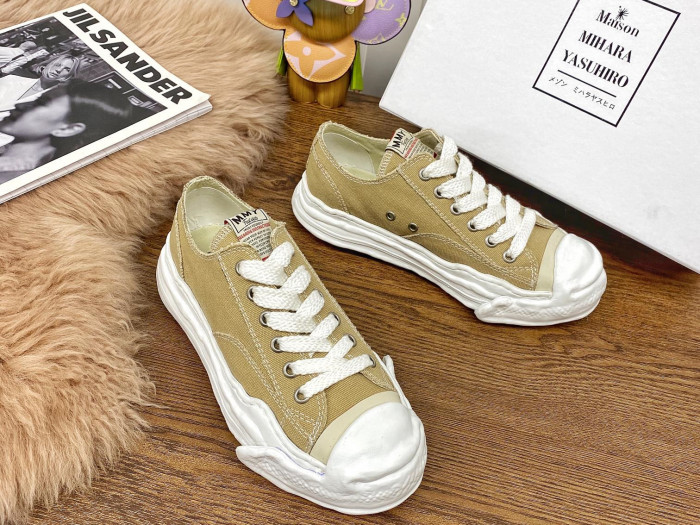 Ma*s*n mihara yasuhiro low-top sneakers mmy-014