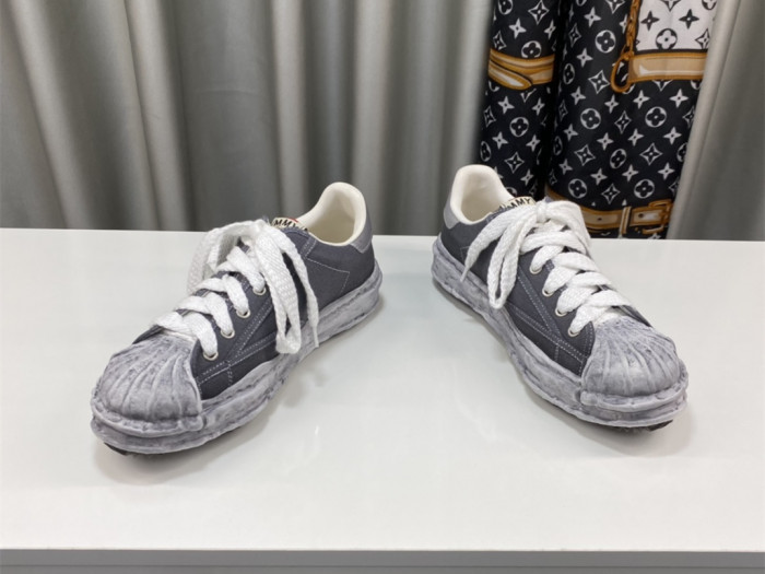 Ma*s*n mihara yasuhiro low-top sneakers mmy-024