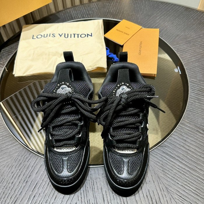 LOU1VTON SNEAKER