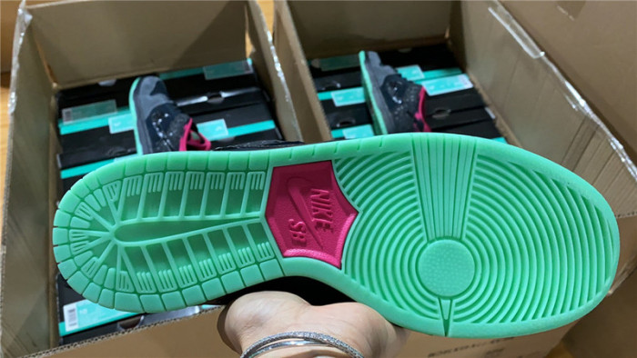 premier x nike sb dunk low premium “N0*Hern lights” 724183-063