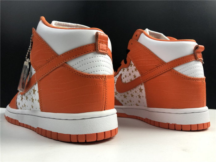 nike sb dunk S*pre* orange 307385-181