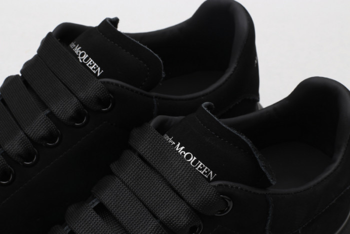 Mcqv*en oversized sneaker