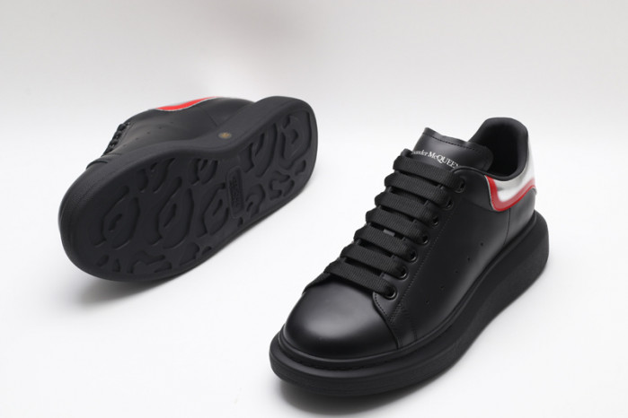 Mcqv*en oversized sneaker