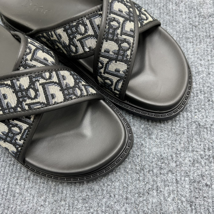 d1or aqua sandal (eu39-eu45)