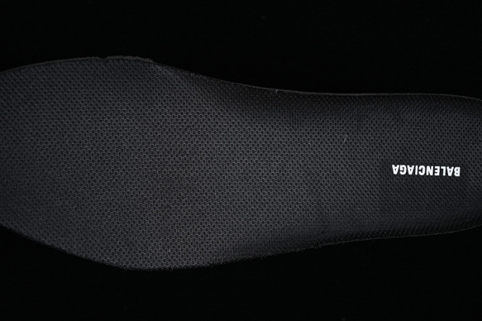 blc* triple s trainer