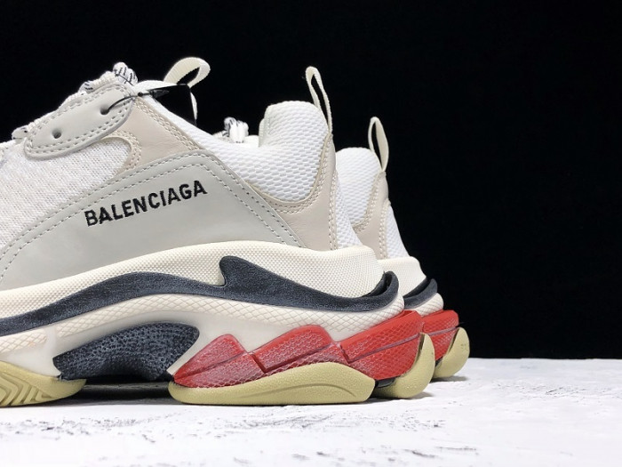 blc* triple s trainer