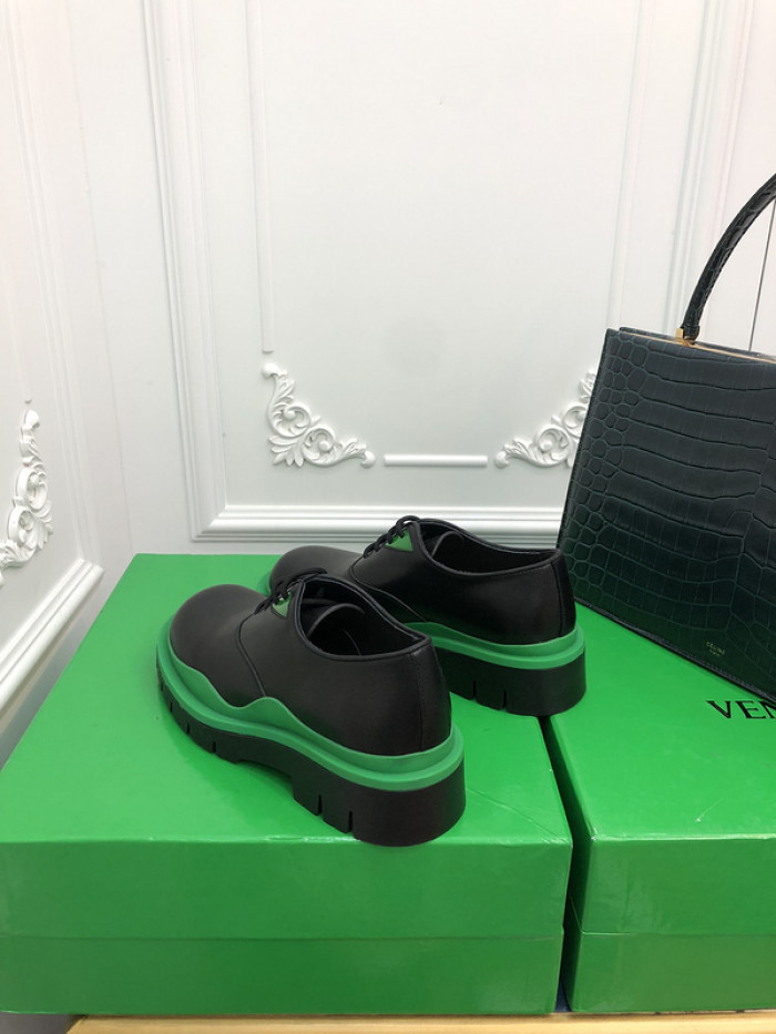 Botteg*Venta Tire Leather Ankle boots