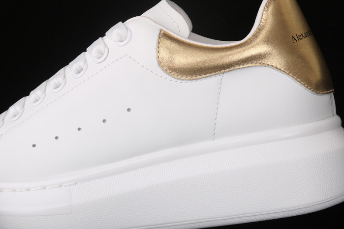 Mcqv*en oversized sneaker