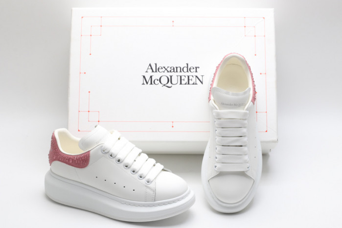 Mcqv*en oversized sneaker