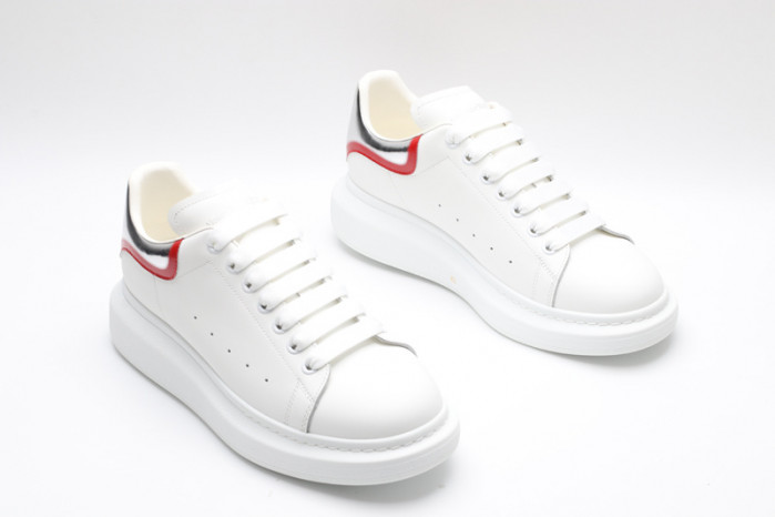 Mcqv*en oversized sneaker