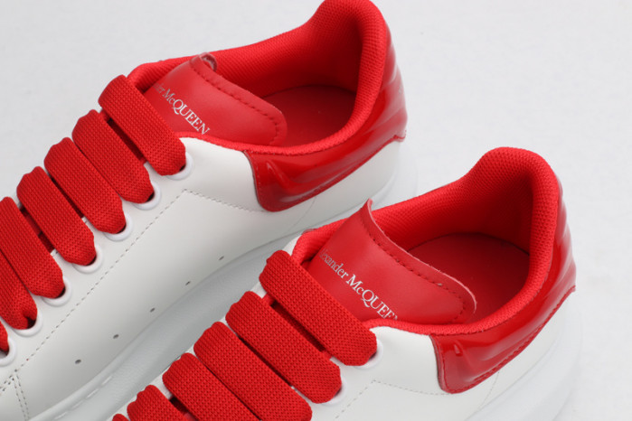 Mcqv*en oversized sneaker