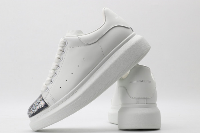 Mcqv*en oversized sneaker