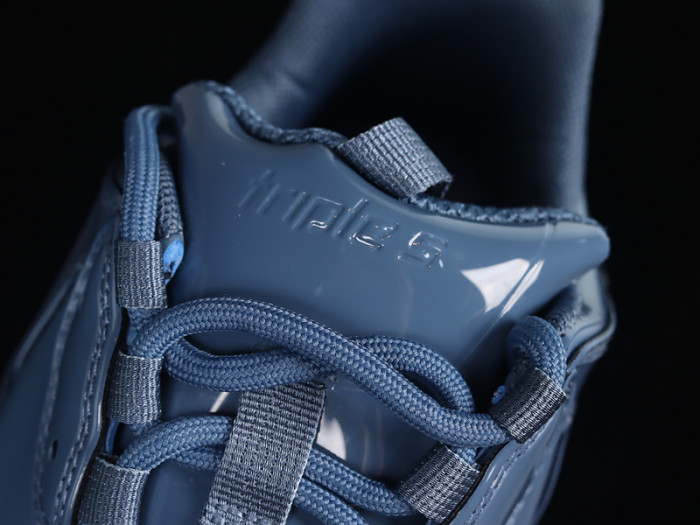 blc* triple s trainer