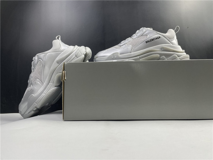 blc* triple s trainer