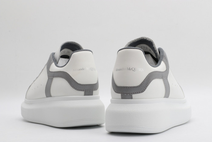 Mcqv*en oversized sneaker
