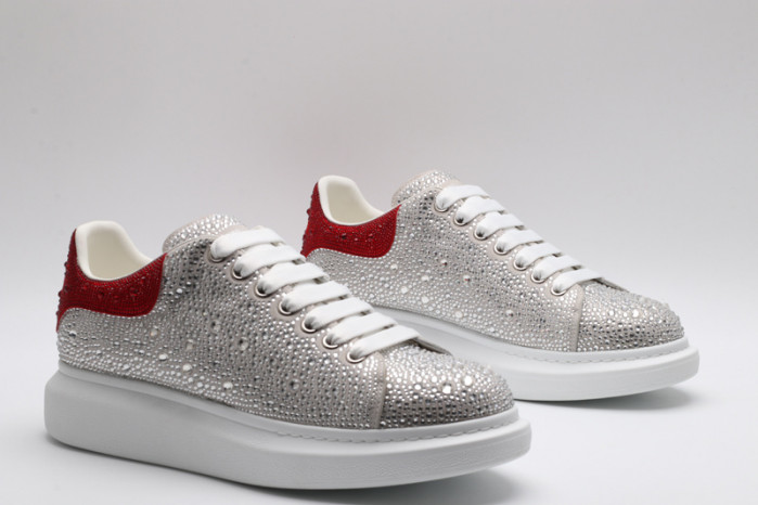 Mcqv*en oversized sneaker