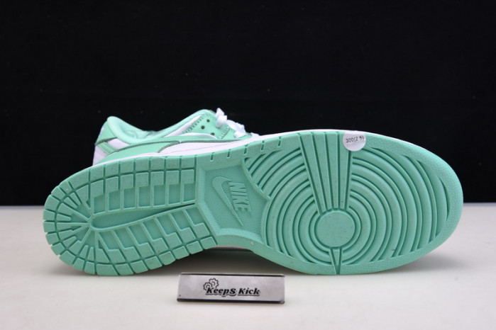 nike dunk low green glow dd1503-105